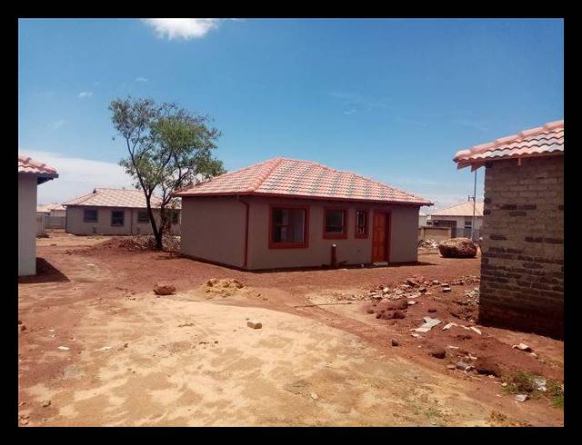 3 BEDROOM HOUSE FOR SALE IN SHARON PARK